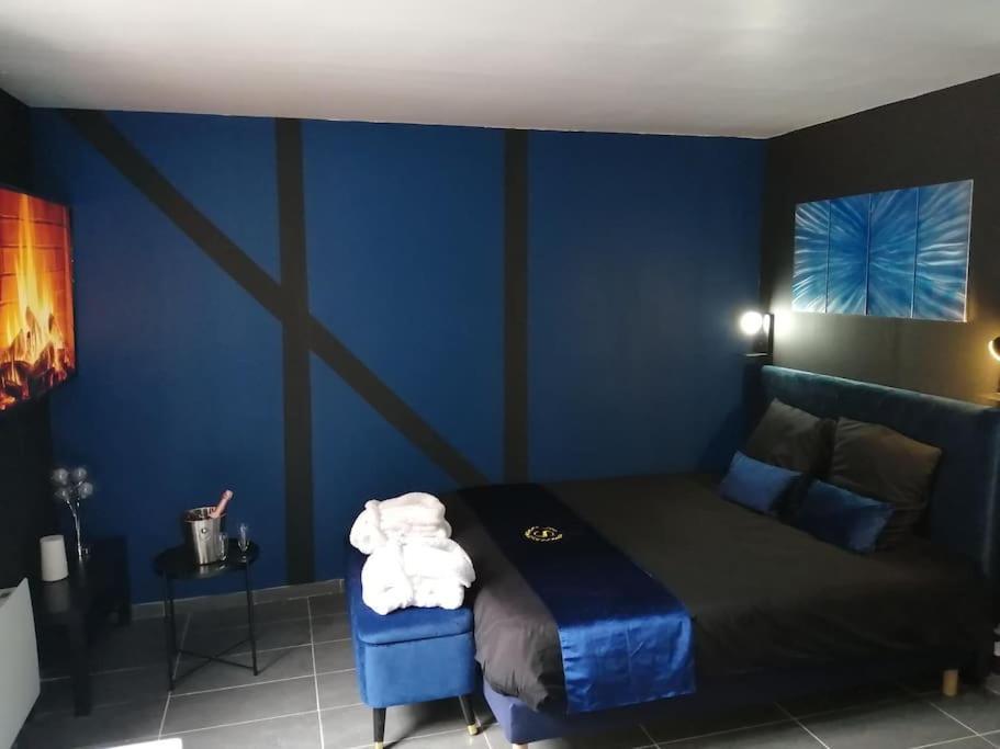 Appartement Avec Sauna Et Balneo Privatifs -Troyes Centre Kültér fotó